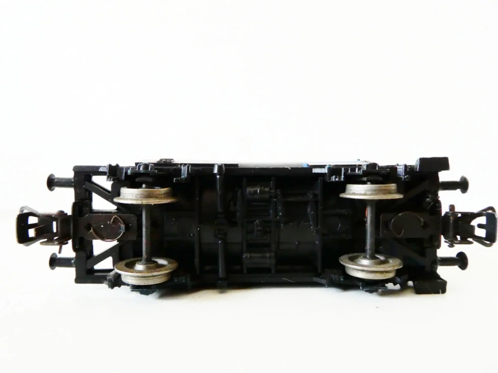 H0 PIKO Cisternový vůz ÖMV 535 016 ÖBB 