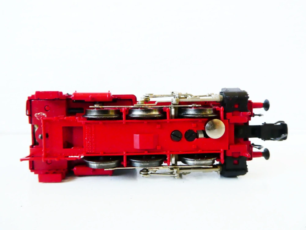 H0 Fleischmann Parní lokomotiva BR 89 6225 DR OSVĚTLENÁ PĚKNÝ STAV