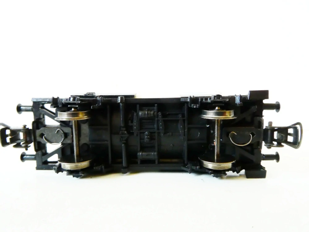 H0 PIKO Cisternový vůz 583 439 ESSO DB TOP STAV