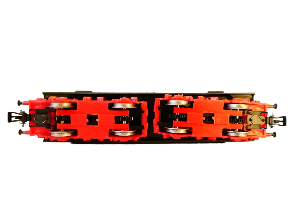 H0 PIKO Elektrická lokomotiva BR 244 068-3 DR NA OPRAVU (NEJEDE)