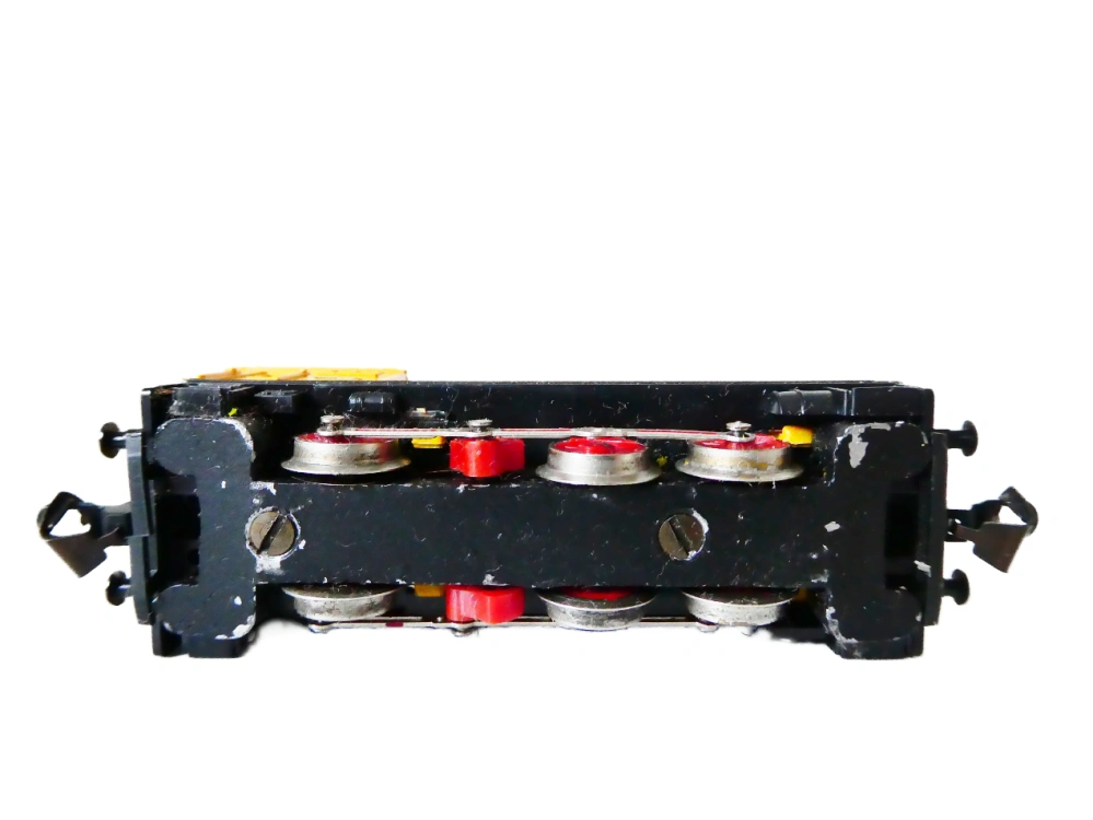 TT BTTB Dieselová lokomotiva BR 103 033-7 DR PĚKNÝ STAV v krabičce