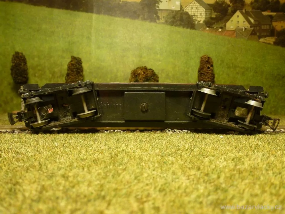 H0 SCHICHT- Osobní jídelní vůz MITROPA  osvětlený 