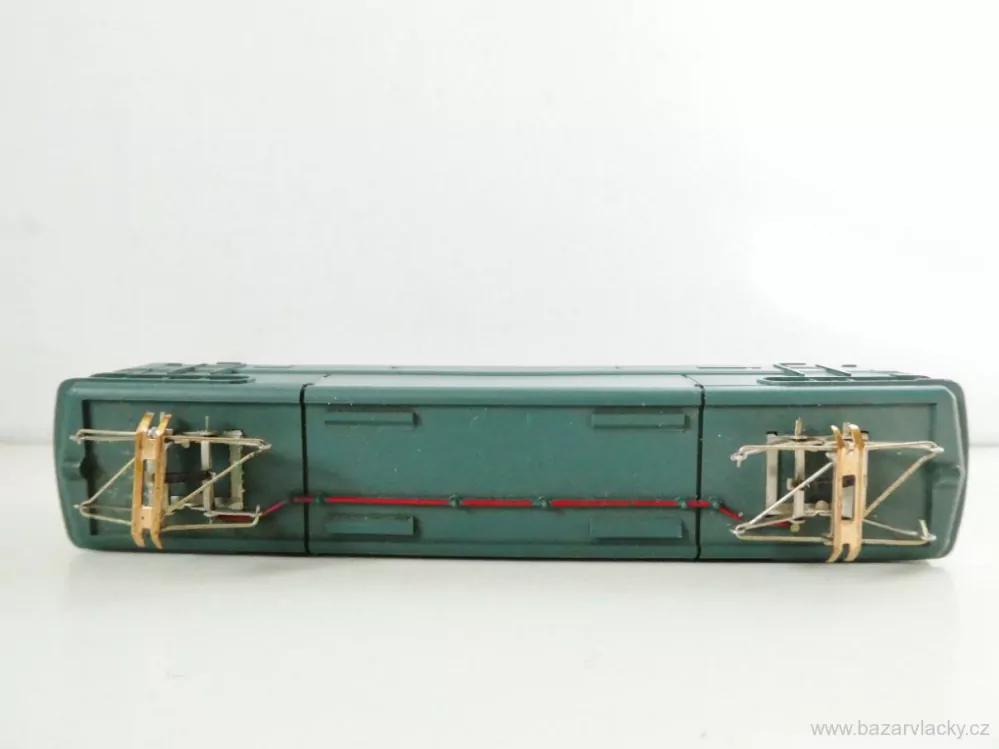 N PIKO Elektrická lokomotiva BB 9210 SNCF PĚKNÝ STAV