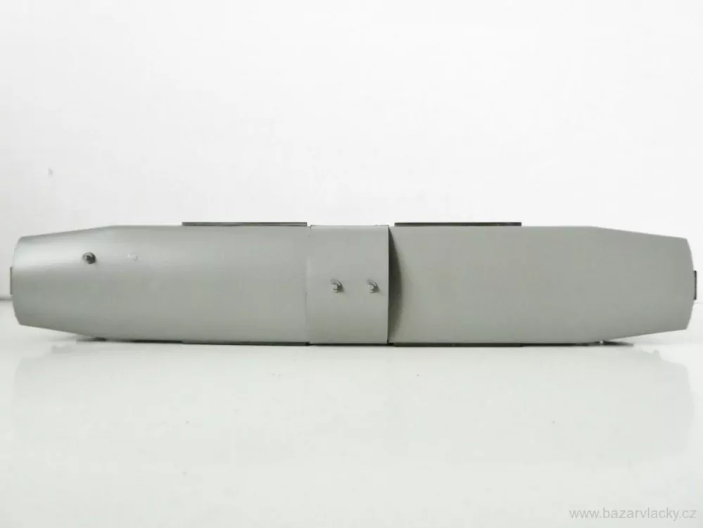 H0 SCHICHT - Služební zavazadlový vůz s posuvnými vraty DR TOP STAV NEPOUŽITÝ