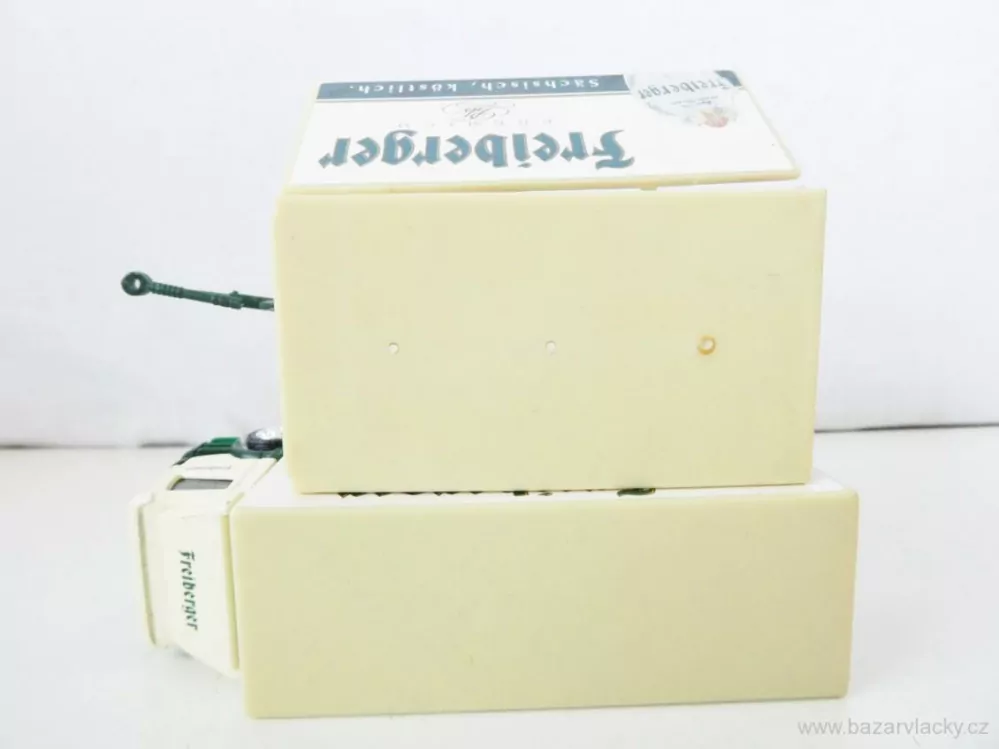 H0 Nákladní automobil Mercedes Feiberger Premium Pils s přívěsem na prodej piva s výčepním zařízením