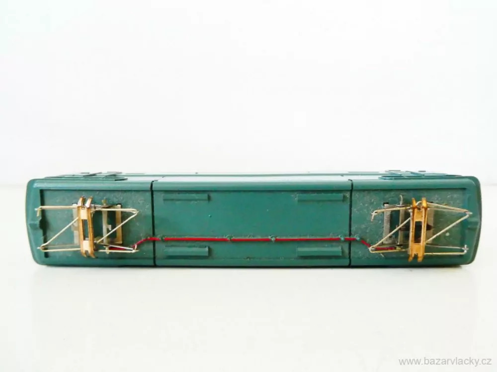 N PIKO Elektrická lokomotiva BB 9210 SNCF PĚKNÝ STAV (při jízdě trošku vrže)