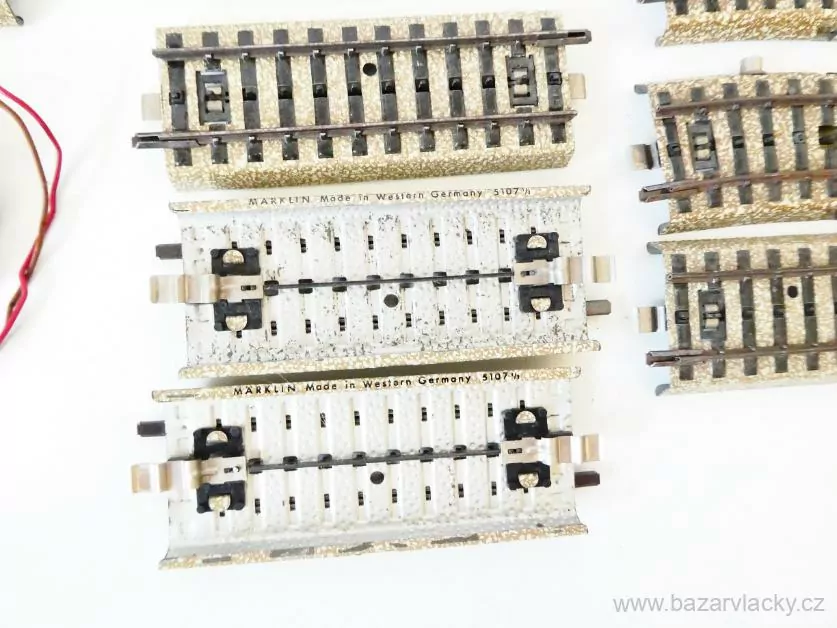 H0 MIX SET 14 ks Märklin Koleje (vše, co je na foto) PĚKNÝ STAV