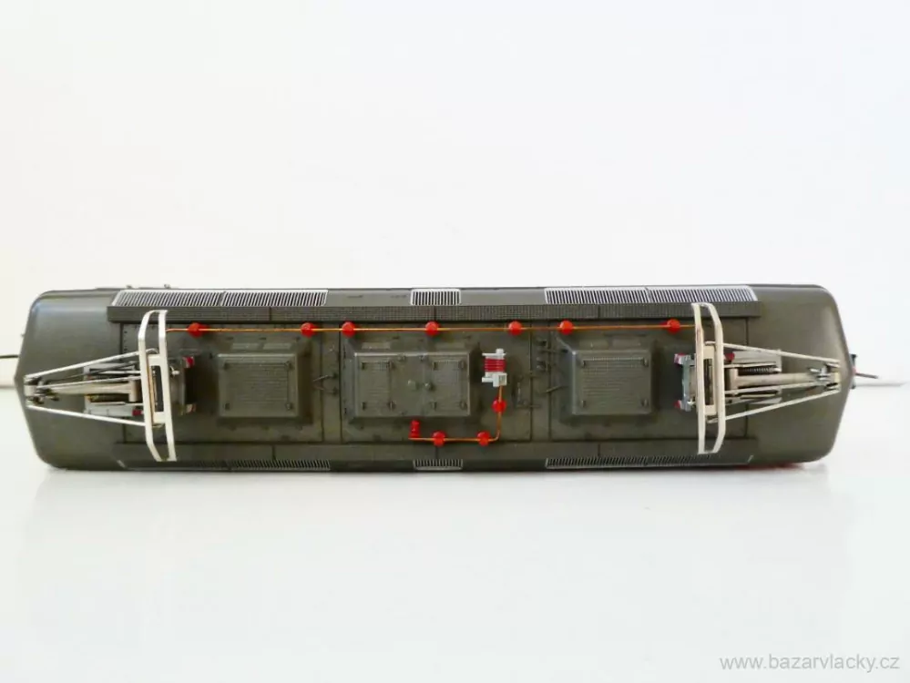 H0 FLEISCHMANN 4342 Elektrická lokomotiva E 11178 SBB CFF TOP STAV, NEPOUŽÍVANÁ