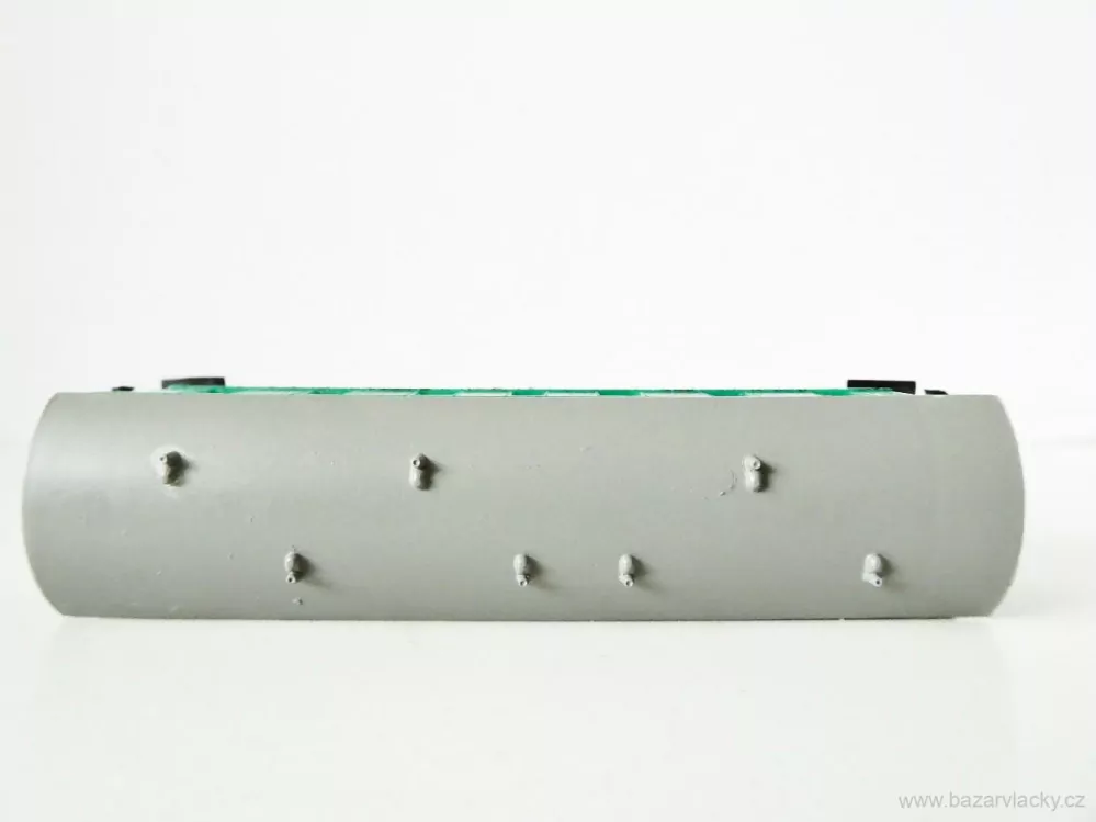 TT ZEUKE Osobní vůz zelený DR