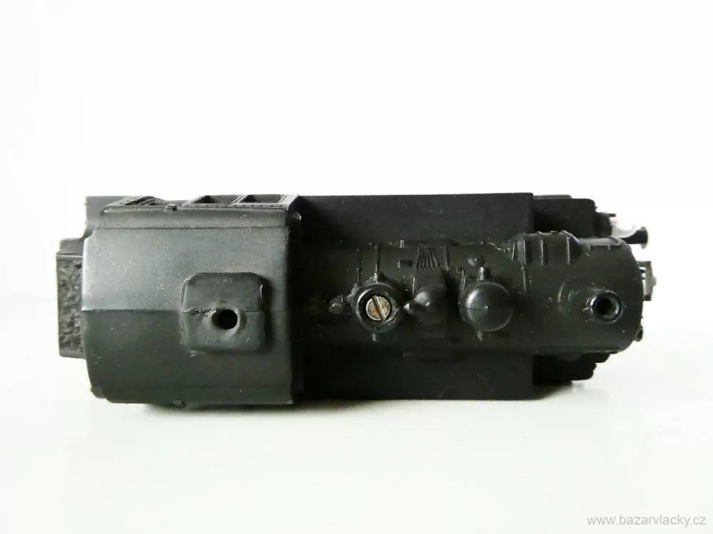 H0 PIKO Parní lokomotiva BR 80 018 DR OSVĚTLENÁ PĚKNÝ STAV