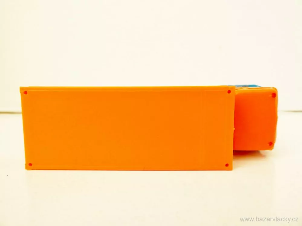 H0 Nákladní automobil VOLVO skříň DEUTRANS