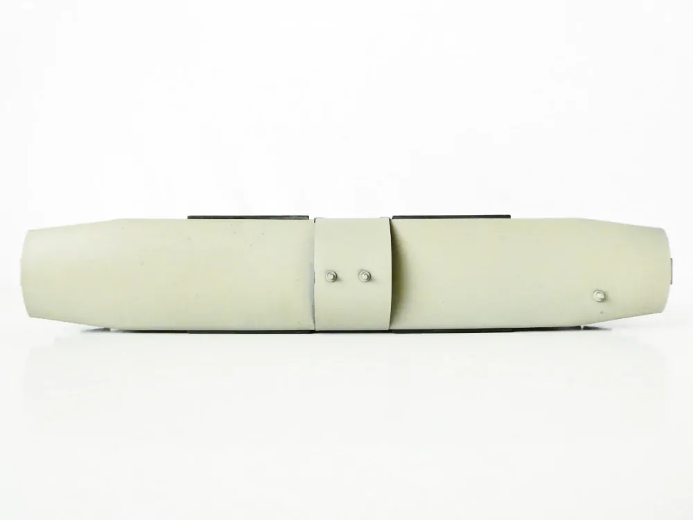 H0 SCHICHT Zavazadlový vůz 621-038 DR PĚKNÝ STAV OSVĚTLENÝ