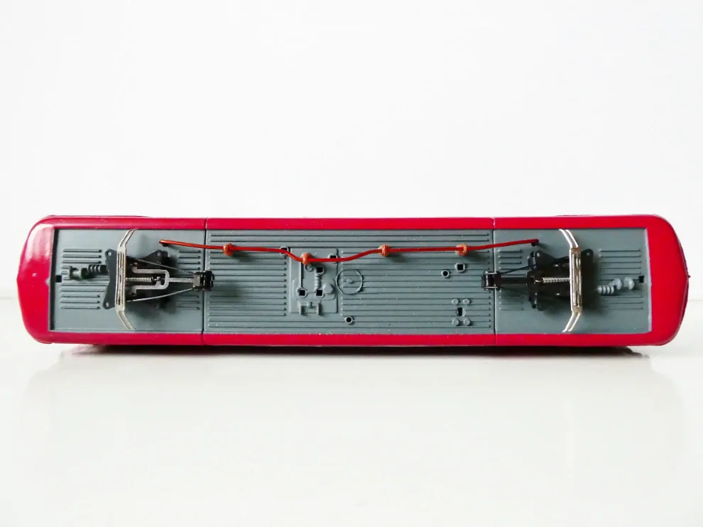 H0 JOUEF 8331 Elektrická lokomotiva BB 9288 SNCF OSVĚTLENÁ TOP STAV NEPOUŽÍVANÁ v krabičce