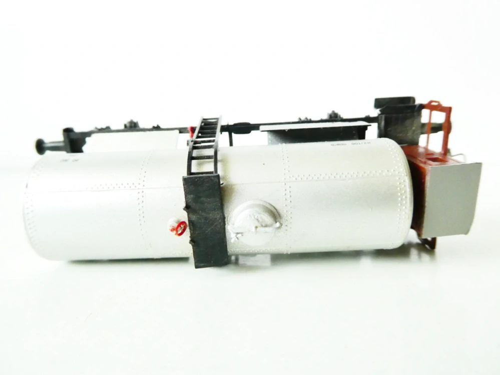 H0 SCHICHT Cisternový vůz DR 52-53-19 s budkou DR PĚKNÝ STAV