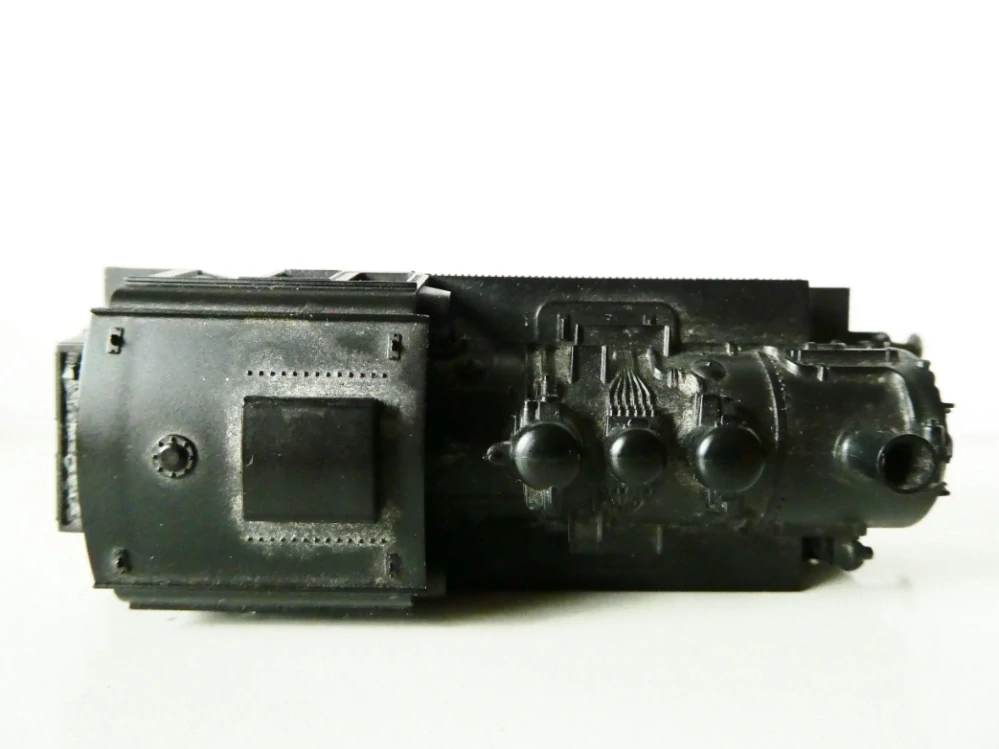 H0 ROCO Parní lokomotiva BR 80 014 DR NA SERVIS (JEDE, ALE KOUŘÍ SE ZESPODU OD KOL)