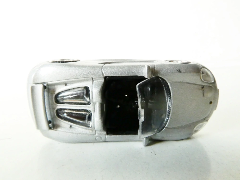 H0 Osobní automobil Cabriolet stříbrný PĚKNÝ STAV