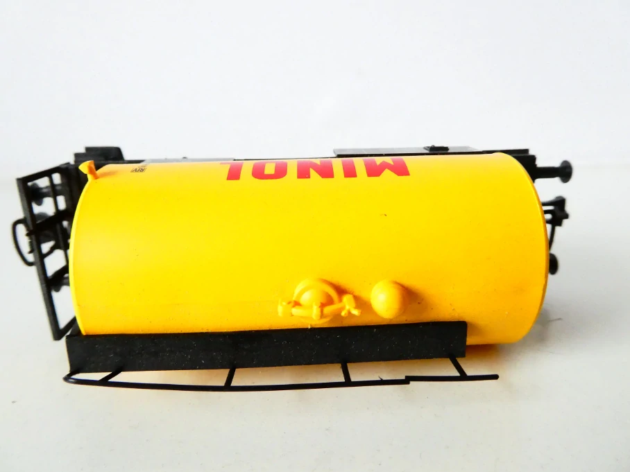 H0 PIKO Cisternový vůz MINOL 50 070 60 39-9 DR