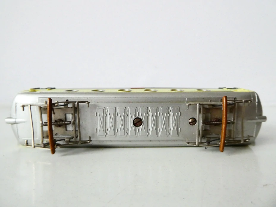 TT ZEUKE Elektrická lokomotiva E499 035 ČSD
