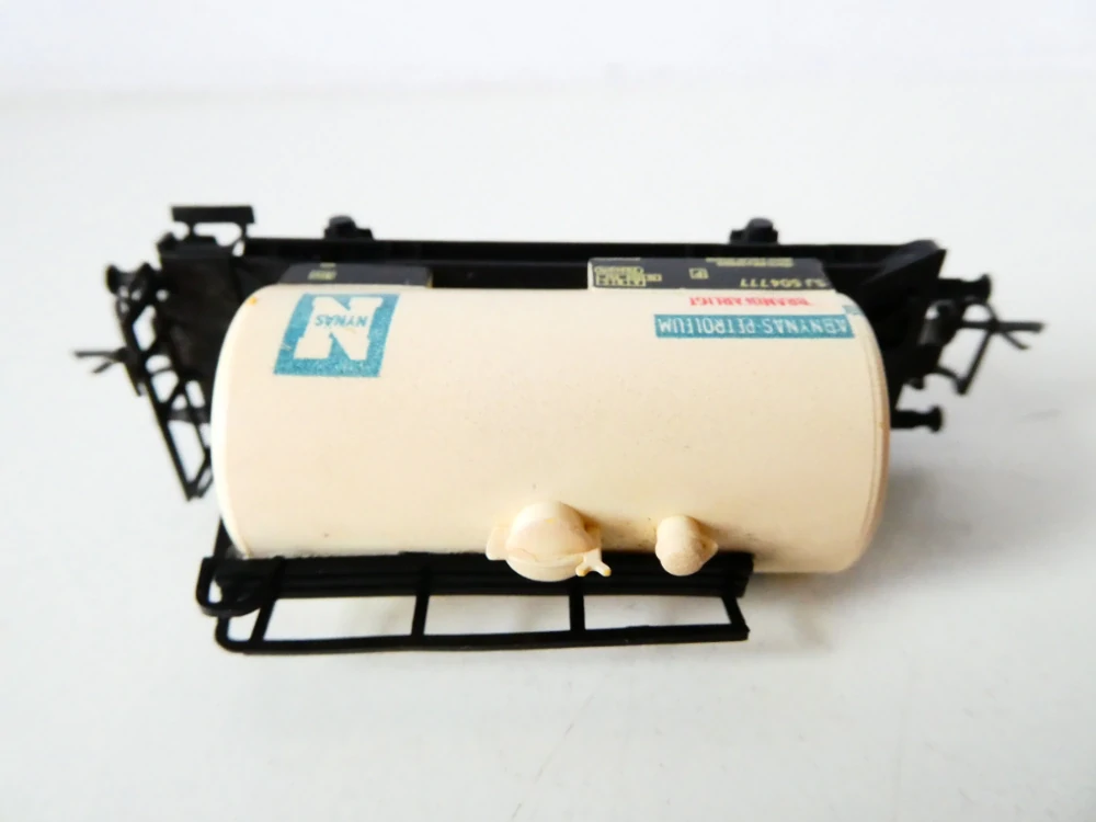 TT ZEUKE Cisternový vůz NYNÄS SJ PĚKNÝ STAV v krabičce