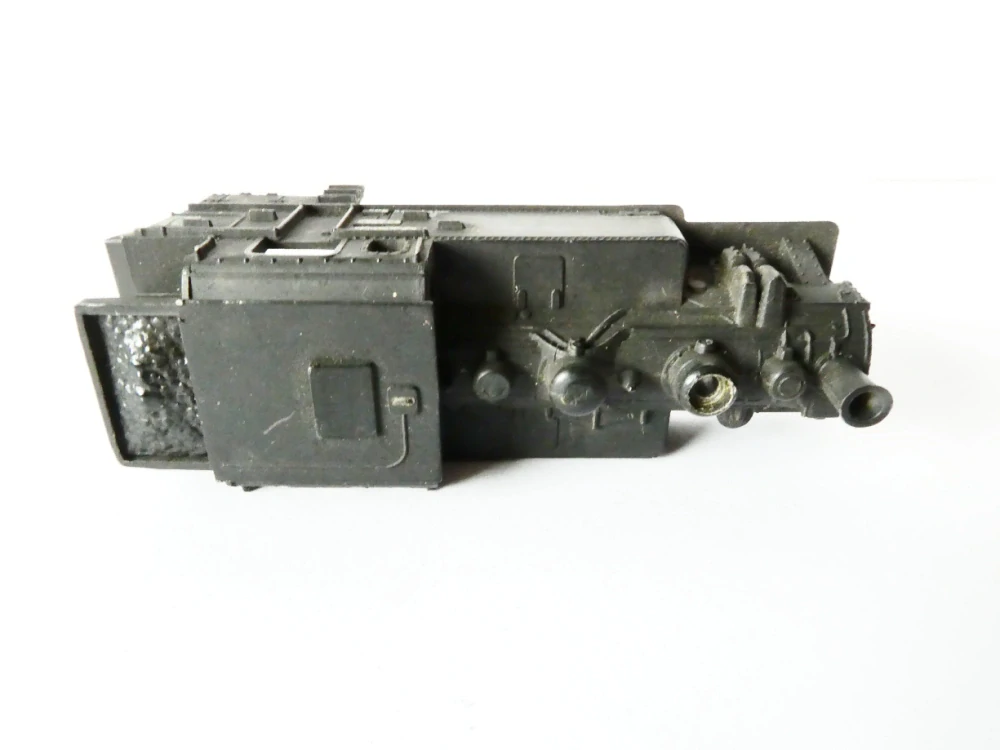 TT BTTB/ZEUKE Náhradní kastle k parní lokomotivě BR 92 6582 DR PĚKNÝ STAV