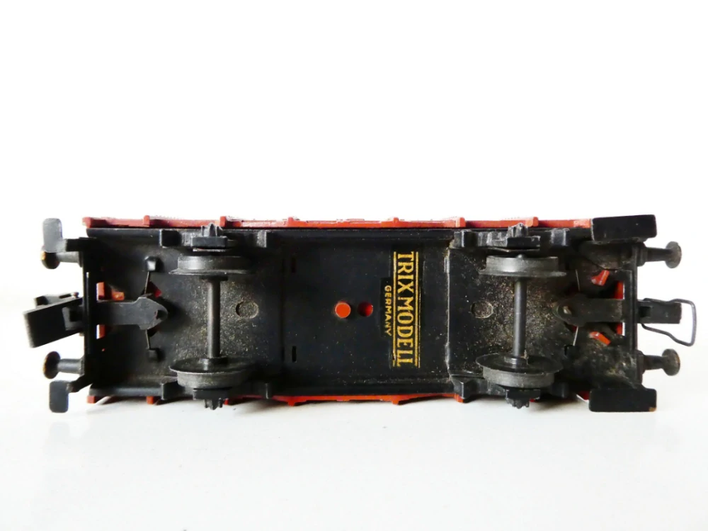 H0 TRIX Celokovovýž nákladní vůz otevřený s budkou brzdaře Essen 63 001 Om DB PĚKNÝ STAV ANTIK