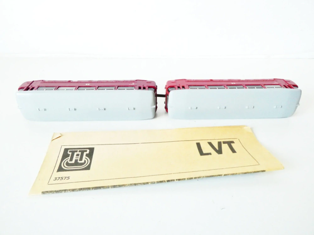 TT BTTB Motorová souprava LVT DR 2-dílná DR PĚKNÝ STAV s průvodním listem