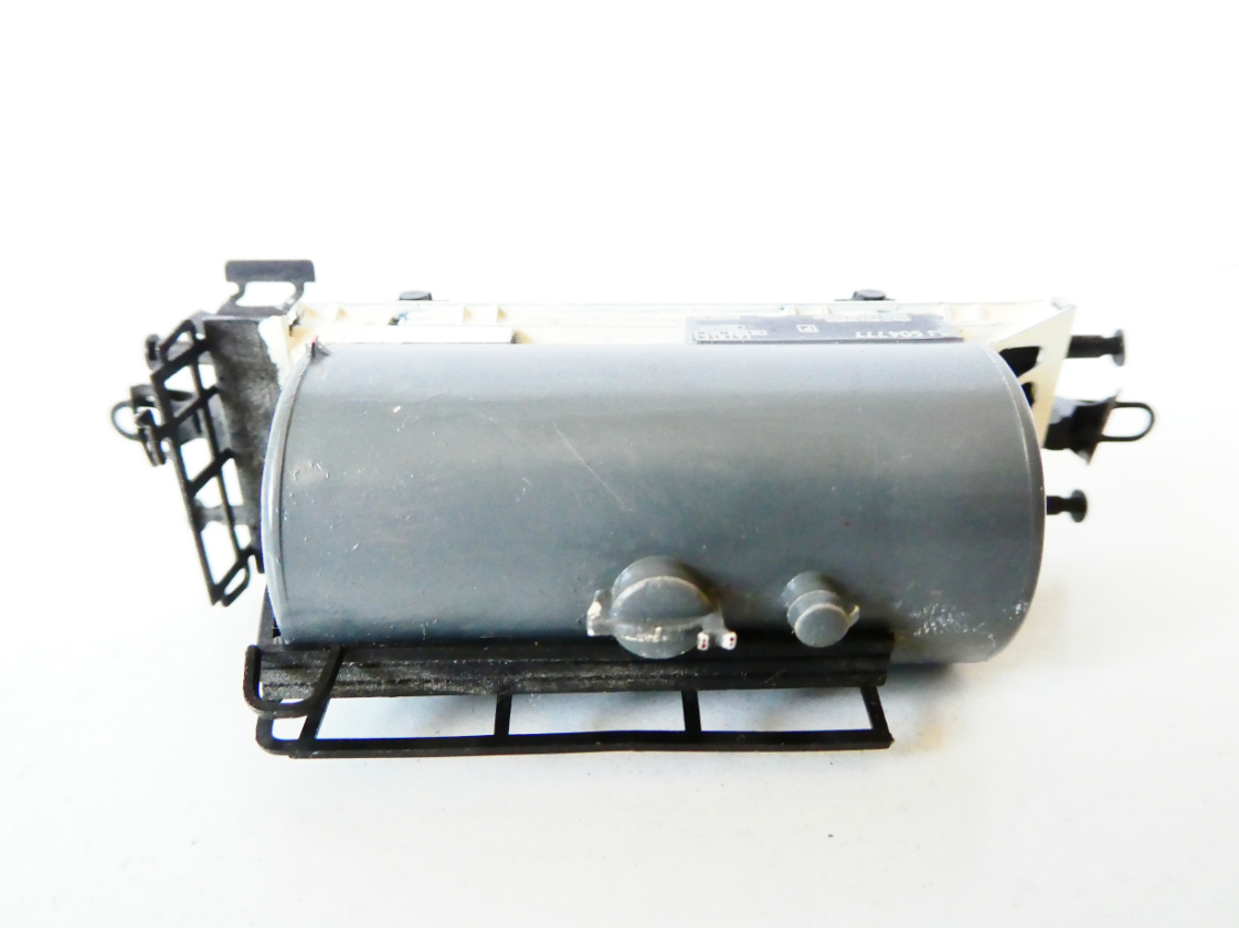 TT BTTB Cisternový vůz 504 777 SJ