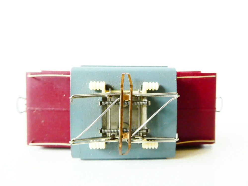 H0 PIKO Elektrická lokomotiva E69 05 DB PĚKNÝ STAV 