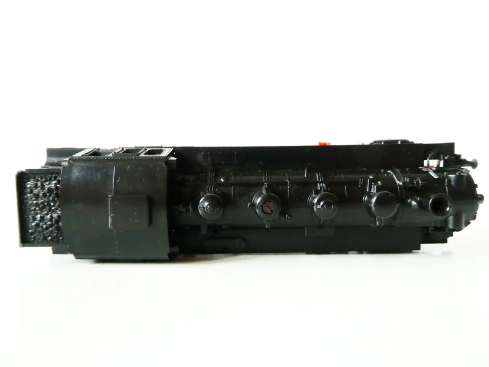 H0 PIKO Parní lokomotiva BR 86 1800-1 DR PĚKNÝ STAV v orig. krabičce s průvodním listem