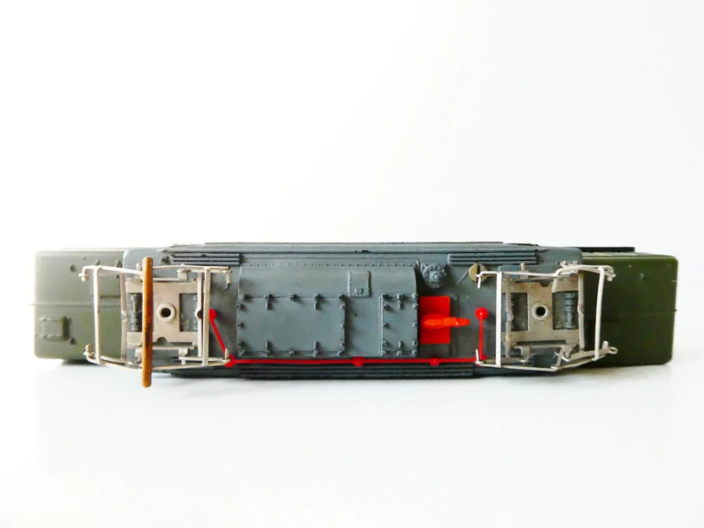 TT BTTB Elektrická lokomotiva E 94 065 DR 