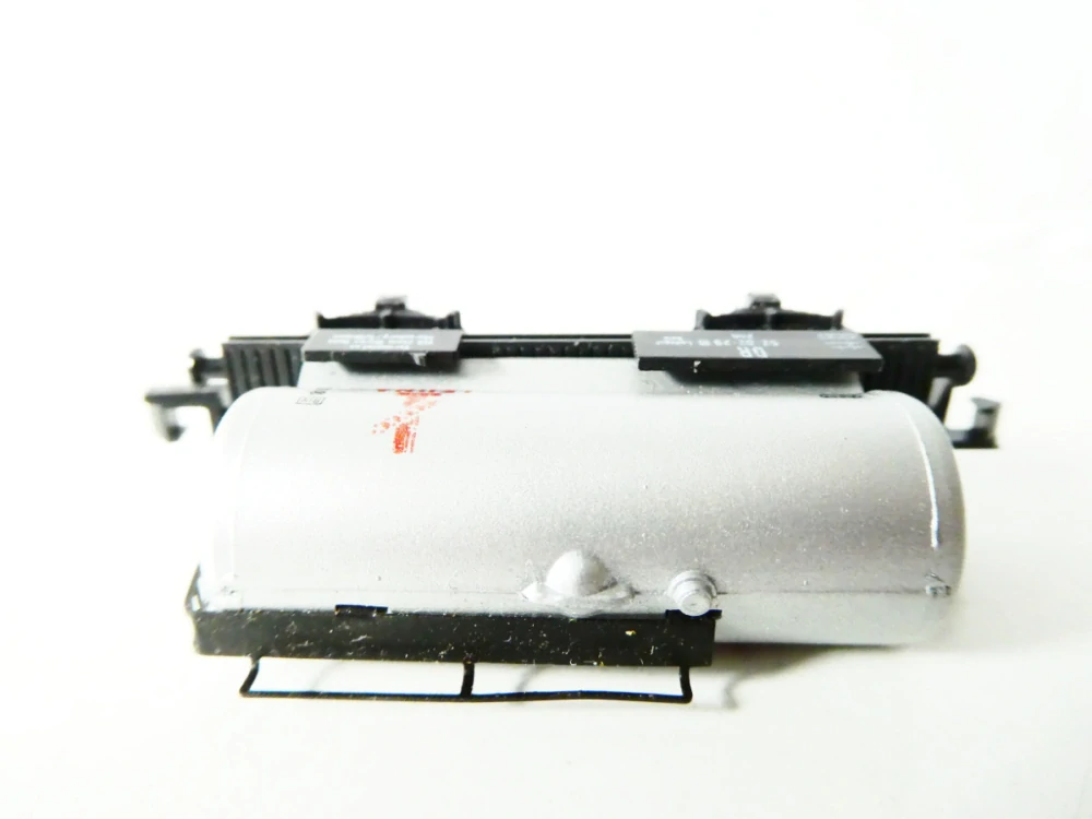 N PIKO Cisternový vůz LEUNA TOP STAV