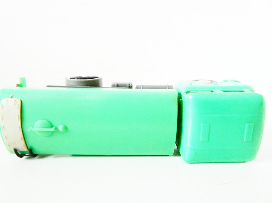 H0 Permot Hruska Nákladní automobil ŠKODA s řidičem - cisterna na vodu zelená PĚKNÝ STAV