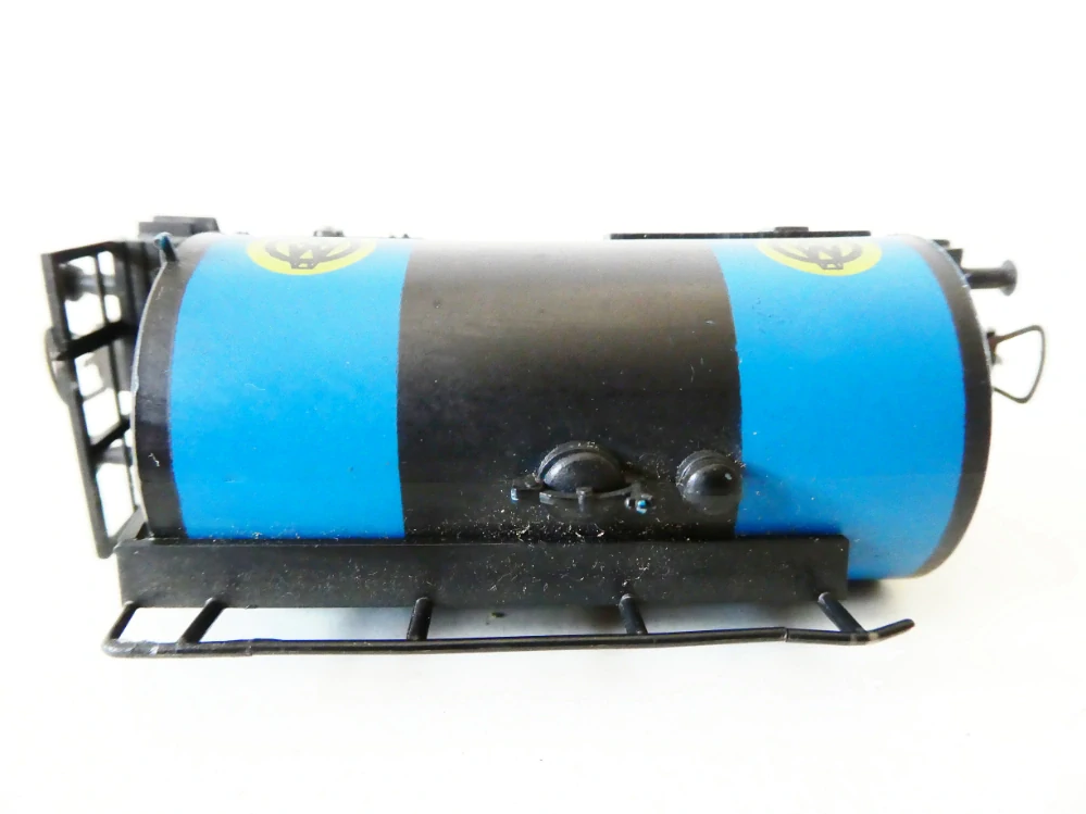 H0 PIKO Cisternový vůz ÖMV 535 016 ÖBB 