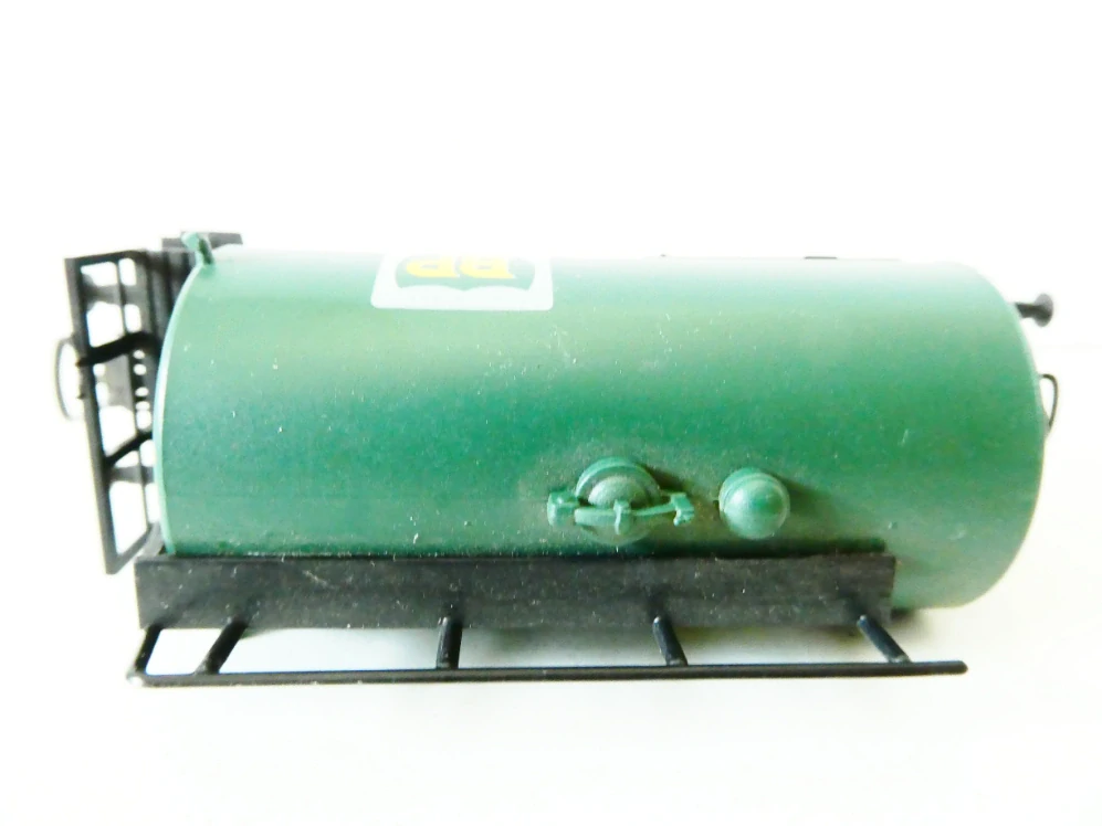 H0 PIKO Cisternový vůz BP 583 439 DB DB PĚKNÝ STAV