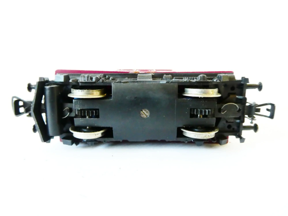H0 PIKO Elektrická lokomotiva E69 05 DB 