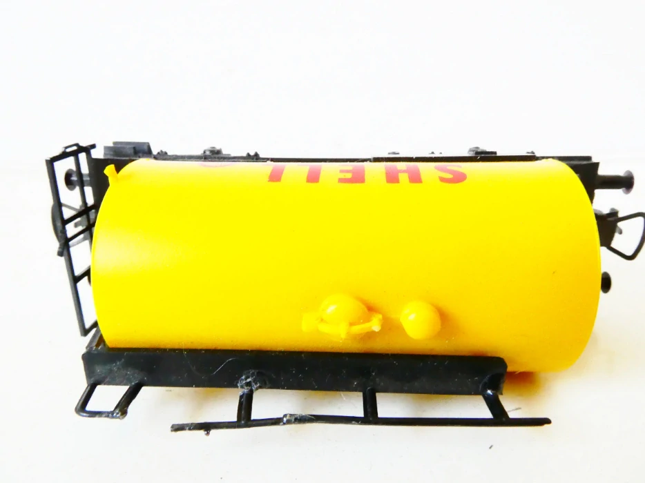 H0 PIKO Cisternový vůz 583 439 SHELL DB