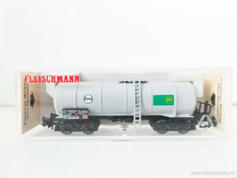N FLEISCHMANN 8482 K Cisternový vůz BP 33 80 785 5 663-3 [P] Leasing-Fahrzeug - Eisenbahn-Verkehrsmittel AG TOP STAV NEPOUŽITÝ v krabičce 