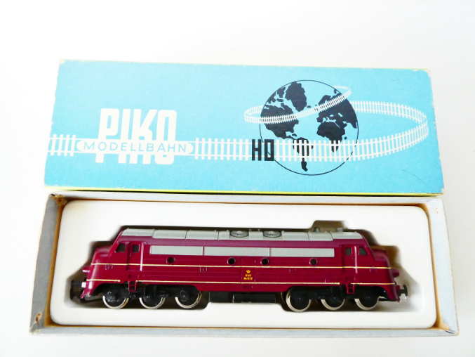 H0 PIKO - Dieselová lokomotiva My 1122 DSB NA OPRAVU NEBO NÁHRADNÍ DÍLY