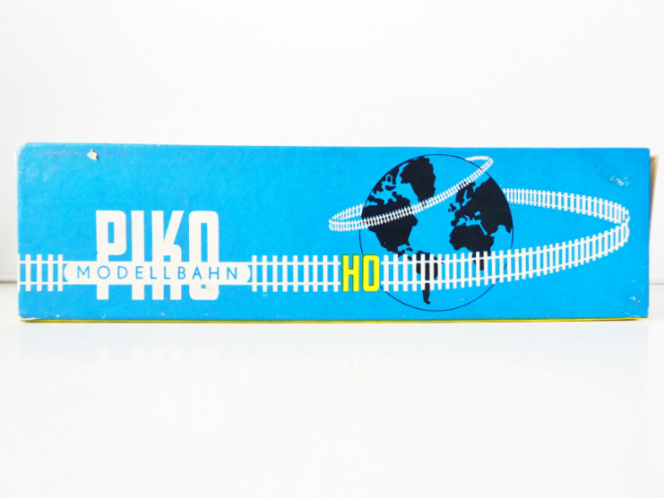 H0 PIKO Služební vůz 50 50 93-26 215-0 DR TOP STAV v krabičce
