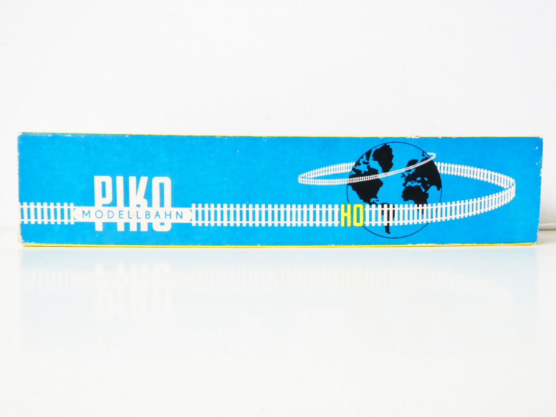 H0 PIKO - Plošinový vůz DR PĚKNÝ STAV v krabičce