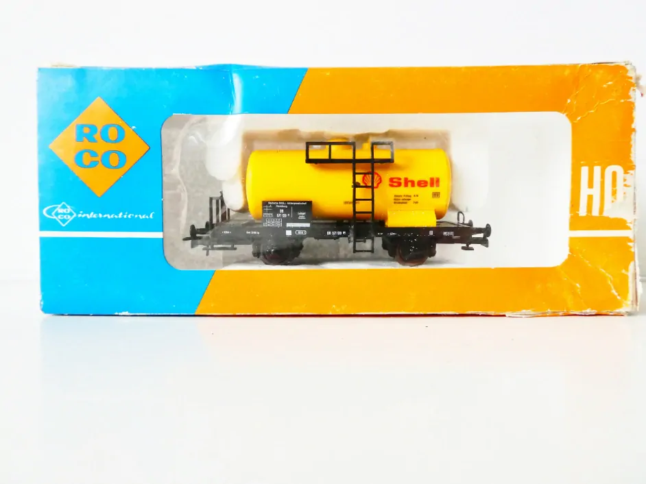 H0 ROCO 4384A/46205 Cisternový vůz 571 120 Shell DB TOP STAV NEPOUŽITÝ v krabičce (nutno doplnit jedno spřáhlo)