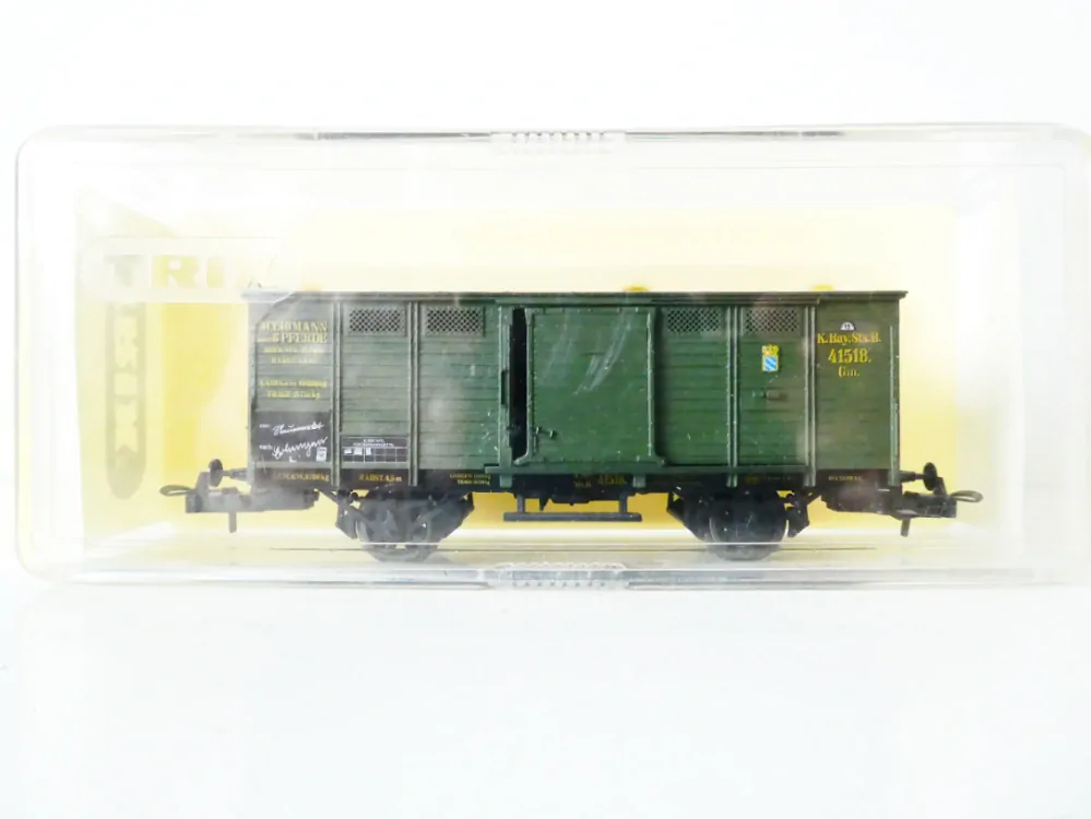 H0 TRIX 23561 Nákladní vůz krytý s posuvnými vraty 41518 Gm K.Bay.Sts.B. TOP STAV NEPOUŽITÝ v krabičce