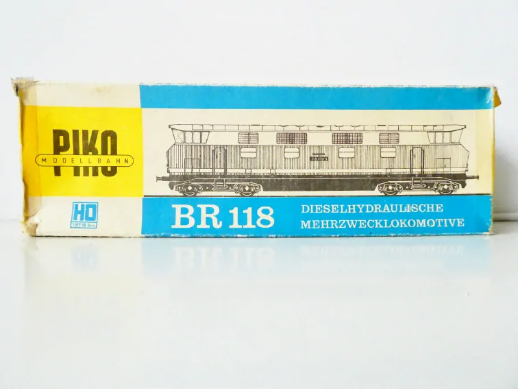 H0 PIKO Dieselová lokomotiva BR 118 117 -7 DR OSVĚTLENÁ TOP STAV v krabičce
