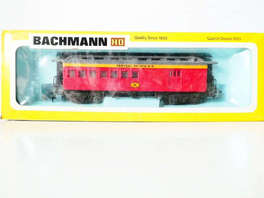 H0 BACHMANN 1423 Osobní vůz 47' Old Time COACH CENTRAL PACIFIC TOP STAV NEPOUŽITÝ v orig. krabičce