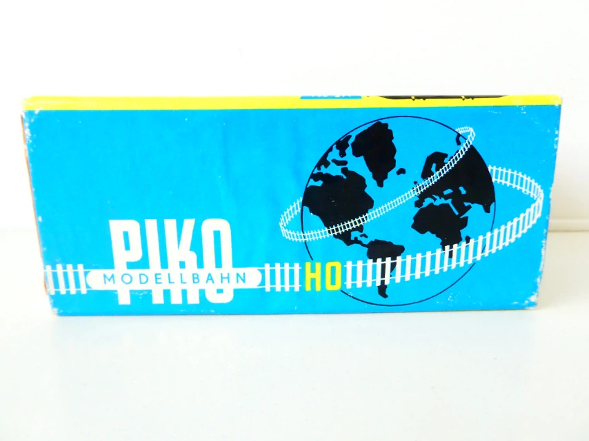 H0 PIKO - Nákladní vůz na vápno 560 2094-8 DR