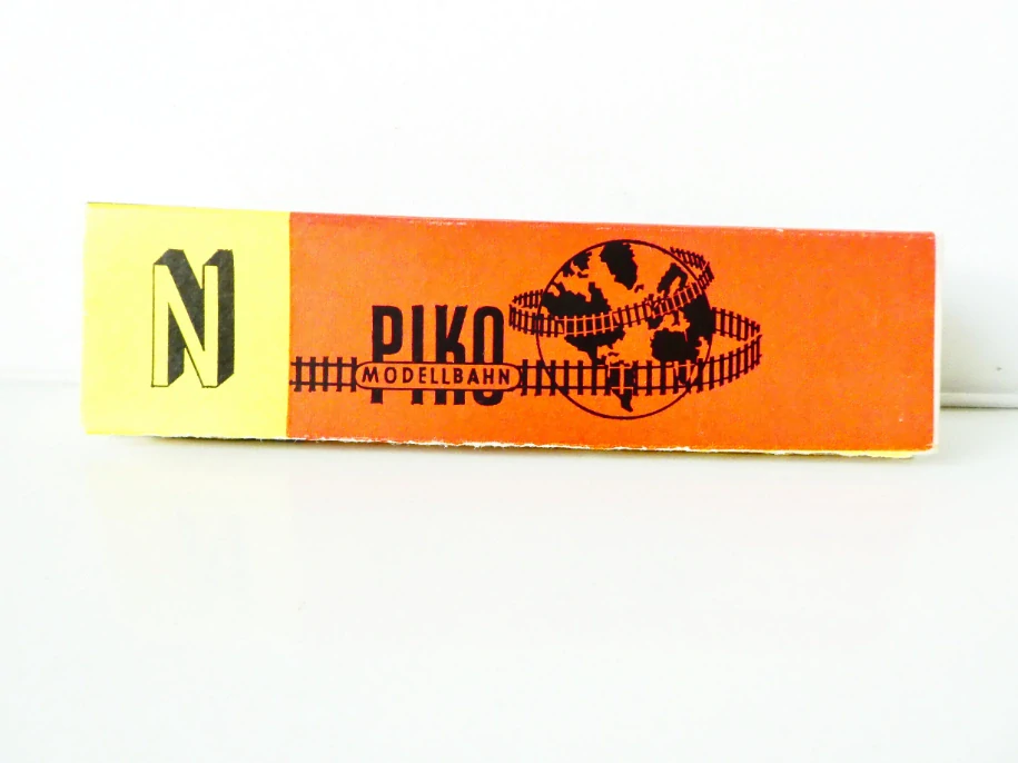 N SCHICHT/PIKO Osobní vůz 2. tř. 51 50 20-40 1 8-5 DR TOP STAV NEPOUŽITÝ v orig. krabičce