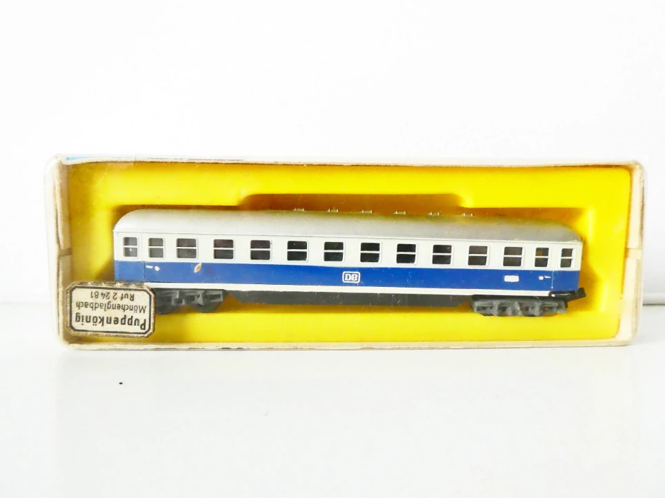 N ARNOLD 0344 Rychlíkový vůz typ A4üm DB PĚKNÝ STAV v orig. krabičce
