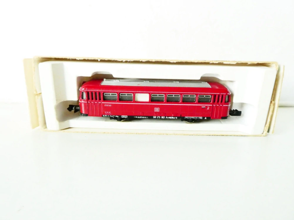 N ARNOLD 0392 Vůz 2. tř. k motorové soupravě VT 998 DB PĚKNÝ STAV v orig. krabičce