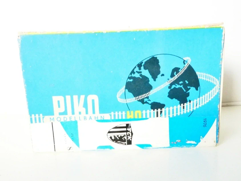 H0 PIKO Kastle a podvozek k motorovému vozu VT 70937 PĚKNÝ STAV