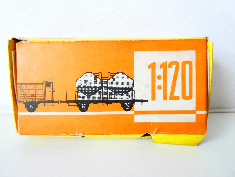 TT BTTB Cisternový vůz MOBIL SJ